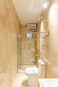 Homestay CHAT - Train Street, Free Laundry, Self check-in
