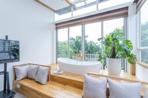 Homestay CHAT - Noble Stay Train Street , Self check-in