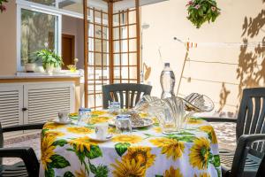 GuestHost - Corte del Limone Apartment with Patio