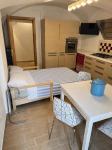 L4K3 Artist Centre- Free Pool, Balconies, 100 m Lake & Restaurants, Washing Machine, 70 m2