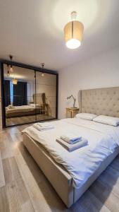 Victory Place Spacious Apartment!