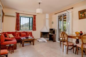 Doris Oleander Cottage - Serene Village Escape