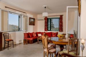Doris Oleander Cottage - Serene Village Escape