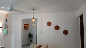 2&3 bedroom apartment near Prideinn Paradise