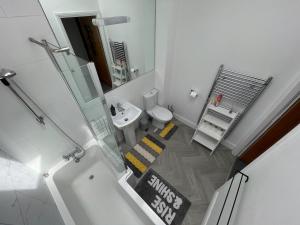 Walk to Everything - Sleeps 4 - 2 Bed - Bold St