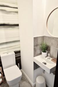 Premium Apartment by Hi5- 3 Bdr with amazing view