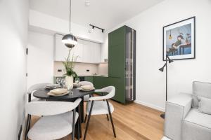 New Designer 1BR in Marati Kvartal