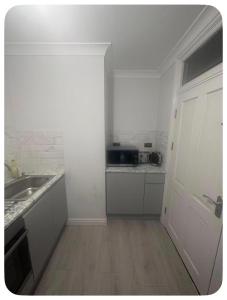 Cosy 1 Bedroom Studio with Private Entrance