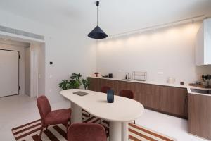 Aristotelous Suites