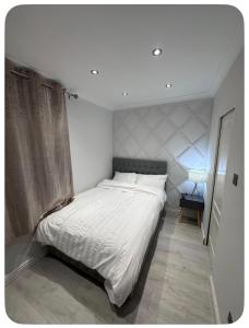 Cosy 1 Bedroom Studio with Private Entrance