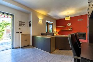 Casa Jasmine, casa con giardino - Lago Maggiore - Wifi - Idromassaggio