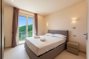 Relais Le Torri in Verici with Private Pool