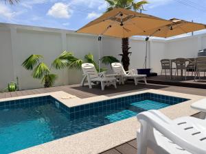 LaViena pool villa