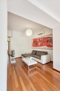 Mezzanine Apartment, Zagreb center by Irundo