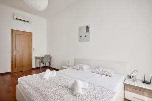 Mezzanine Apartment, Zagreb center by Irundo