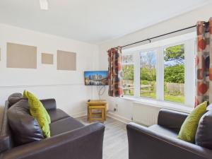 Lodge 33 - 2 bed with Parking