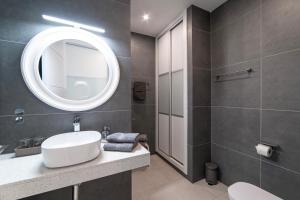 Lanz A Lot, modern 3 bed villa with private pool