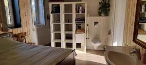 B&B Even Heukelom - Kamer met Tuin