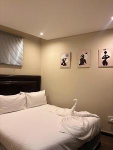 Wild Olive - Urban Oasis Self Catering