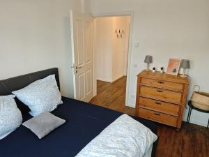 3 Zimmer Neubau Apartment mit Terrasse