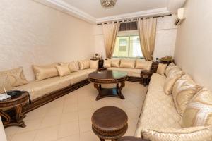 Secure apartment in a residence with pool