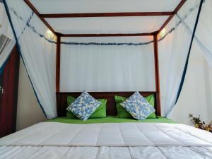 Peaceful Homestay Midigama