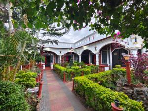 Red Stone villa