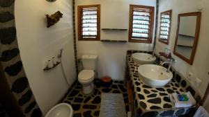 Ravoravo Beachfront Family lodge in Lokobe National Park-Nosy be, autentic Madagascar expiriance with europian confort