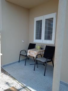 Apartments Zahtila - Berto