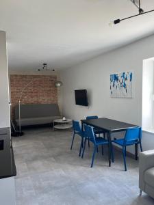 TOP NOCLEGI Samborzec 90