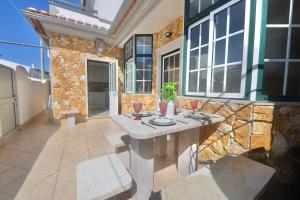 Peaceful Patio & BBQ House-Nazare