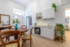 Itadhome - City Central House - modern apartment in city center