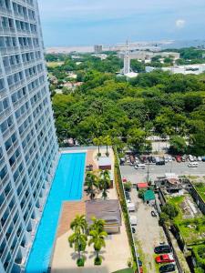 Breeze Residences