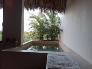 Loft with private pool 5 min walk to the beach