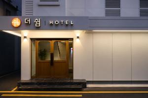 The Shim Hotel Silim