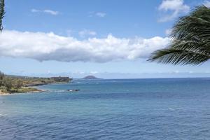 KAMAOLE NALU, #405