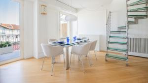 Marea • Luxury Rooftop on the Promenade, Viareggio