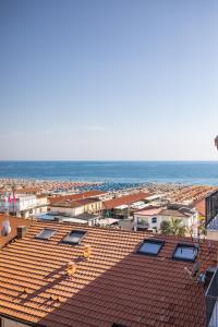 Marea • Luxury Rooftop on the Promenade, Viareggio