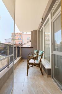 Modern family apartment near the beach, free parking