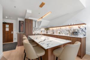2BR + Loft | Glacier Lodge | Upper Village Near Blackcomb Gondola | Private Balcony | Free Ski Valet
