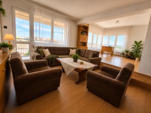 Apartment House Dondukov