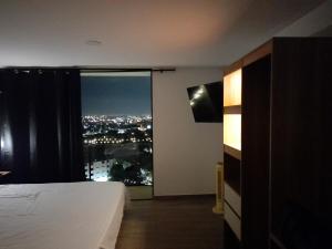 Chez Juan 704