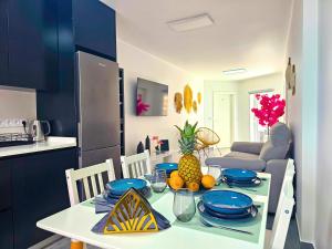 Peniche Town & Beach Stay