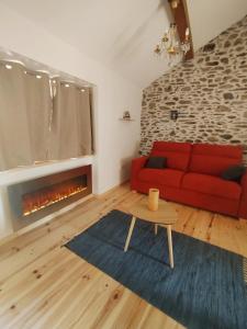 Maison de village avec terrasse - Proche Ax