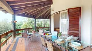 Villa Sunset lakeview-private pool-by Booking Gard