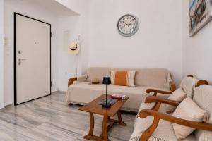 Saint Spyridon Old Town apartment