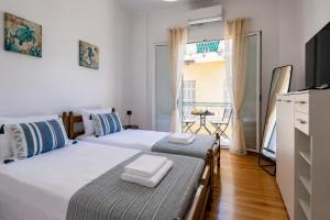 Saint Spyridon Old Town apartment