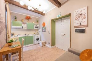 MInerva Pantheon Suites