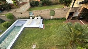 Fina residencia con chimenea en Lambaré