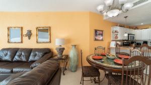 Inviting Oceanview 2BD2BA Condo with Relaxing Coastal Vibes